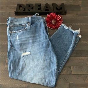 Express Cropped Legging